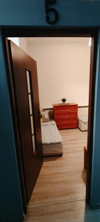 Tanie Spanie Przy Malcie - Zameldowanie Bezobslugowe - Poznan Bagian luar foto