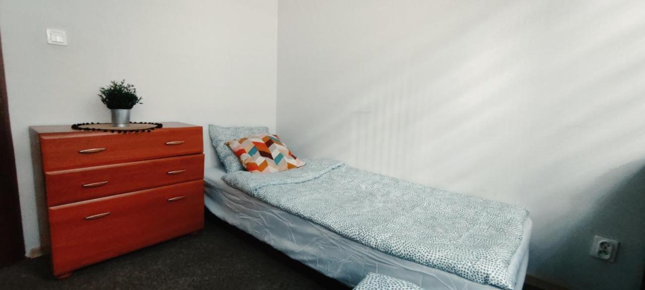 Tanie Spanie Przy Malcie - Zameldowanie Bezobslugowe - Poznan Bagian luar foto